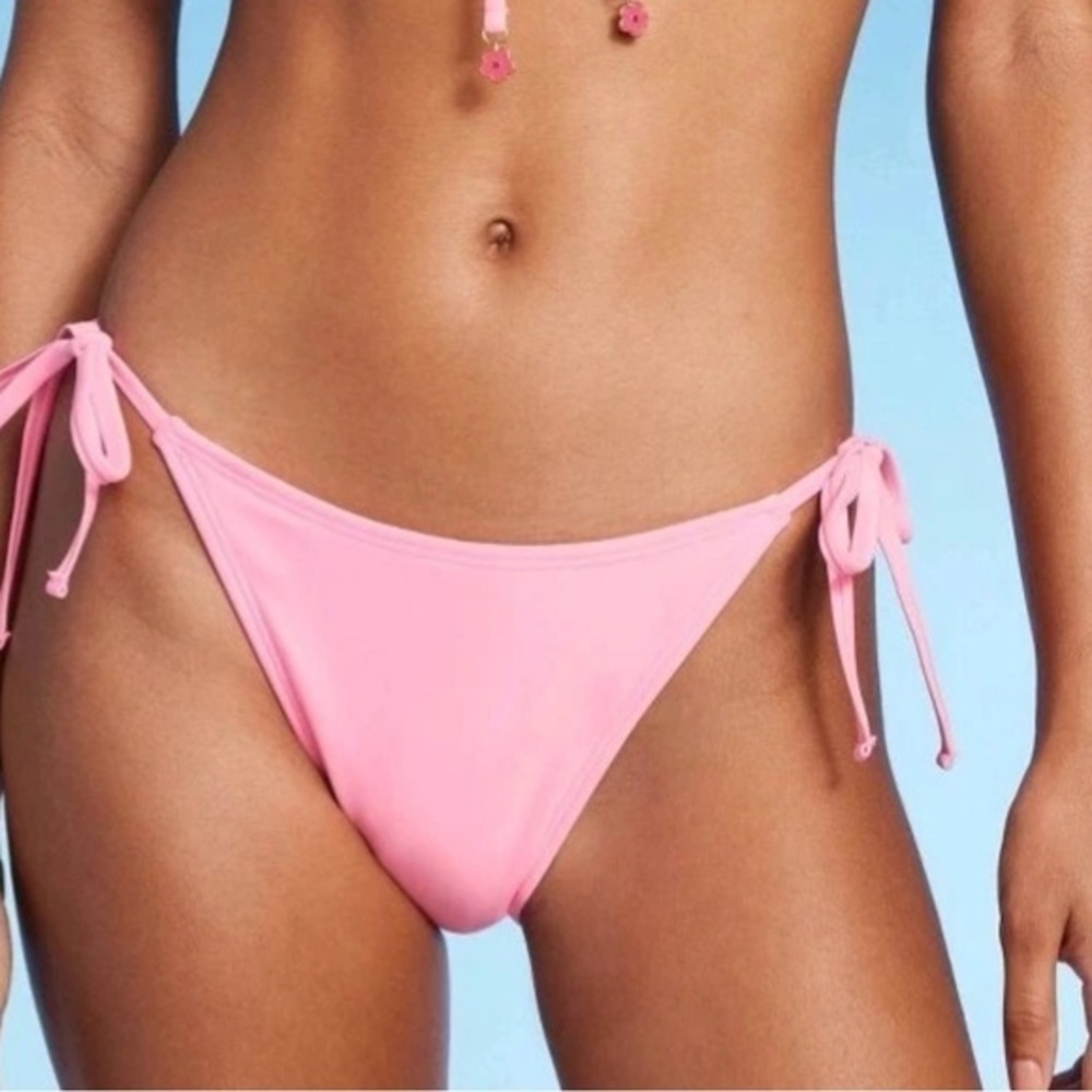 New Wild fable Women’s Bikini Bottoms Strong Tie Pink Cheeky Size Small NWT